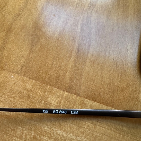 GUCCI WOMAN’S EYEGLASS FRAME WITH CLIP ON SUNGLASS LENSES - Picture 4 of 7